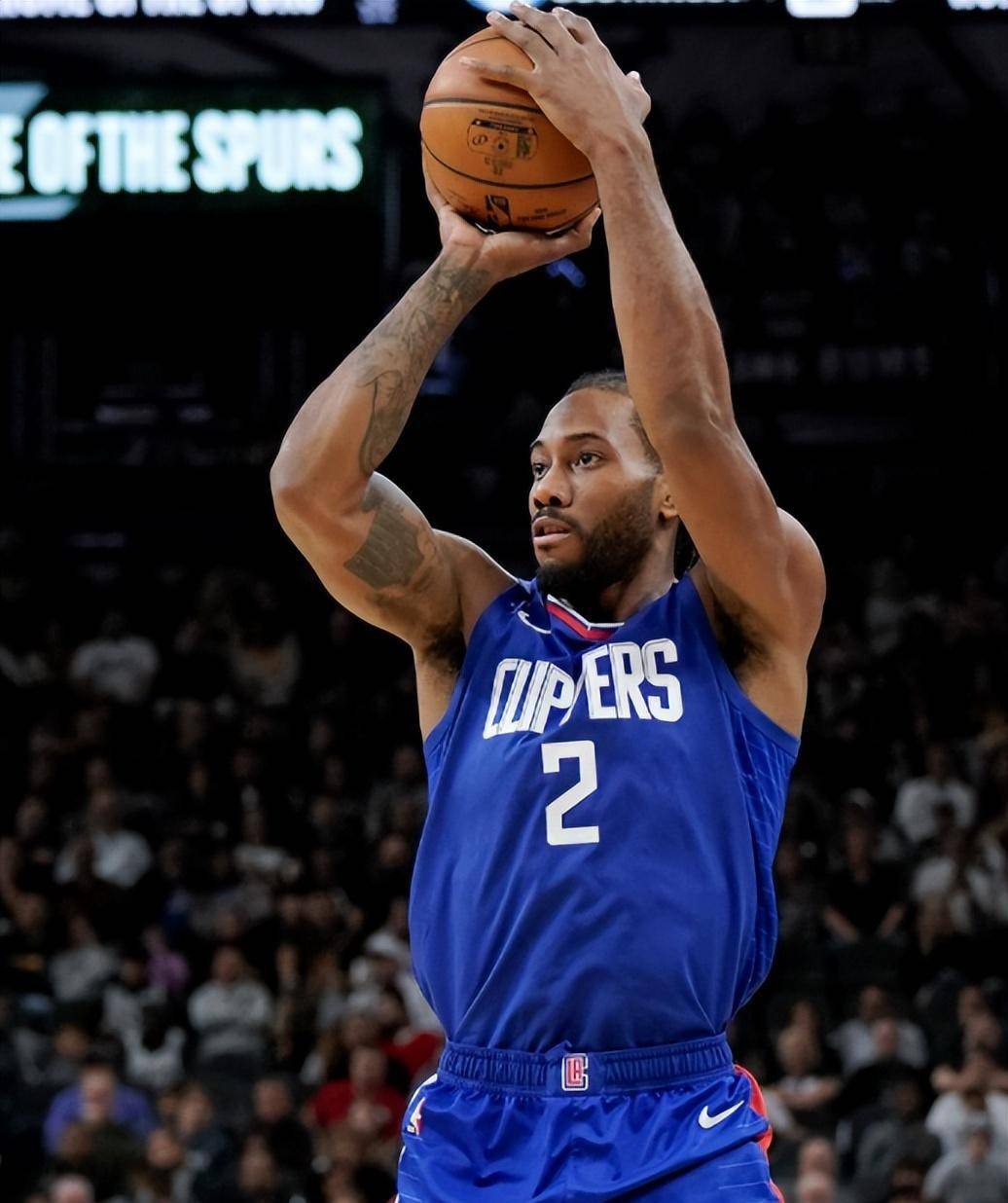 色都不会抱 色都不会抱