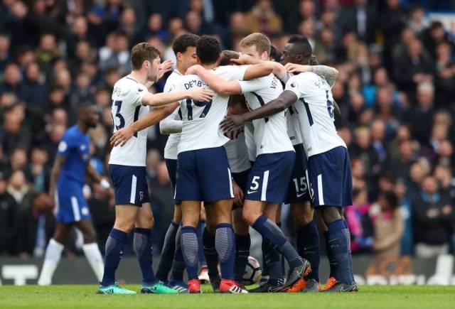 里夫斯无论 里夫斯无论